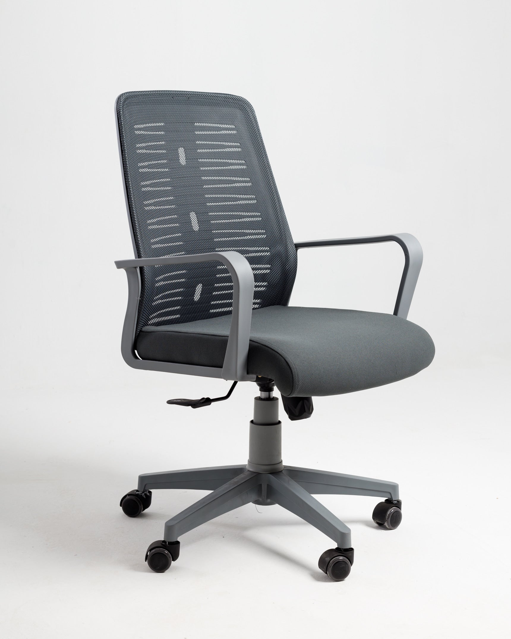 Gray Mesh Office Chair