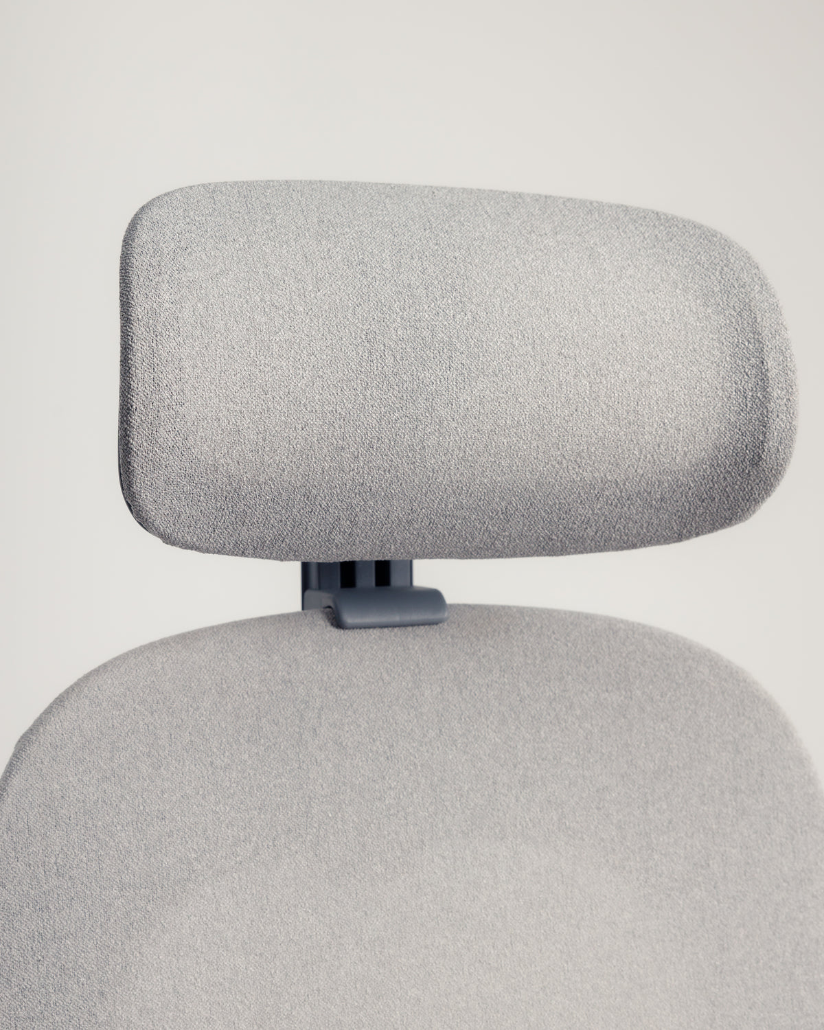 Grey Aura Ergonomic Chair -  Wasilaah