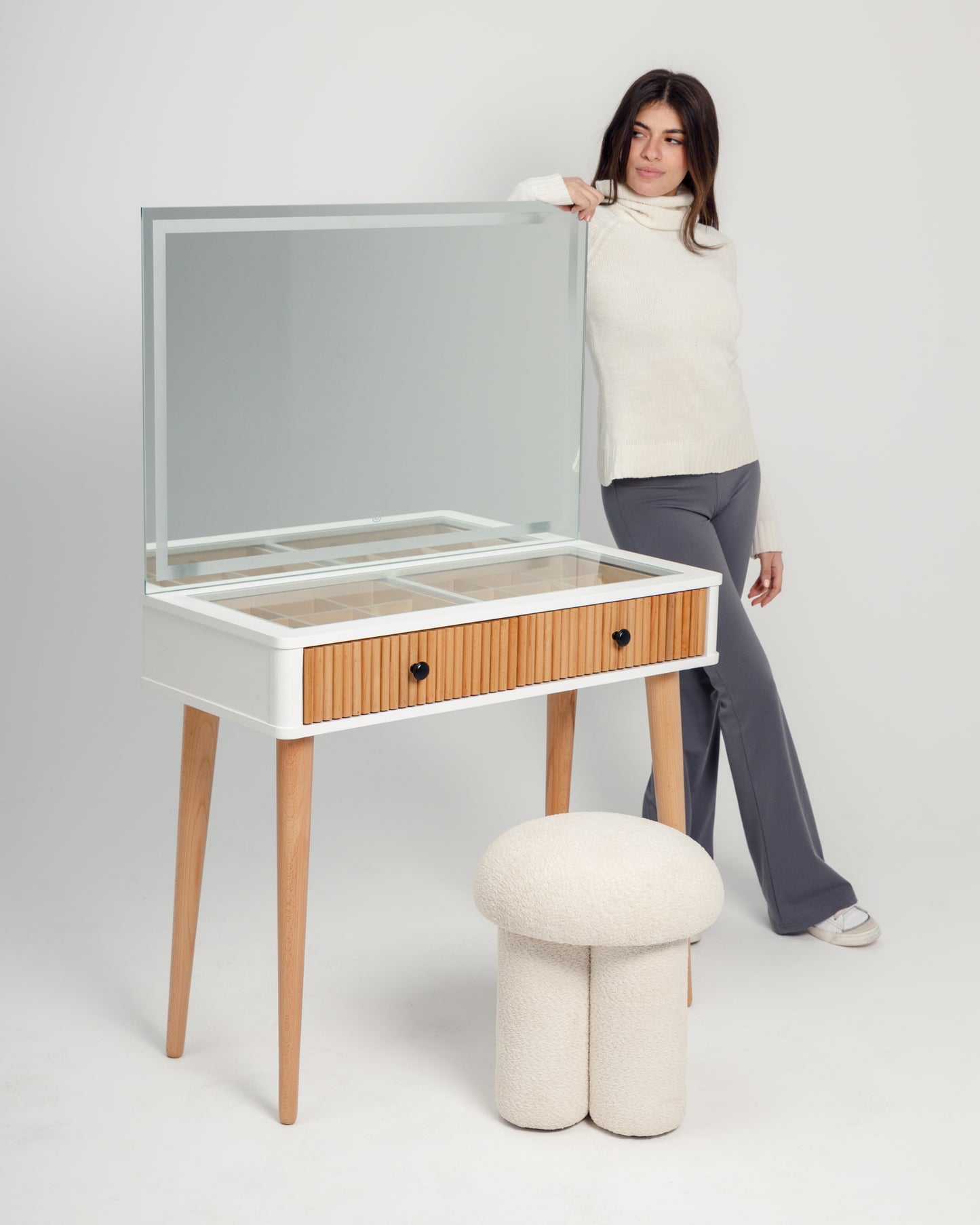 خزانة ملابس وايت ميوز