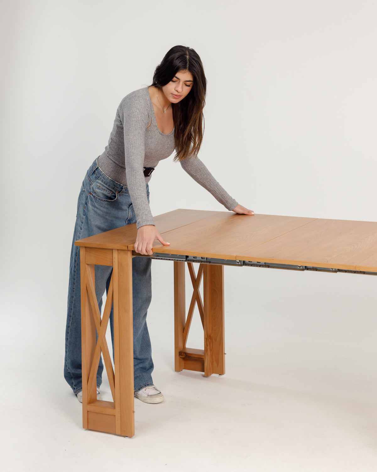 Oak Transformer Table -  Wasilaah