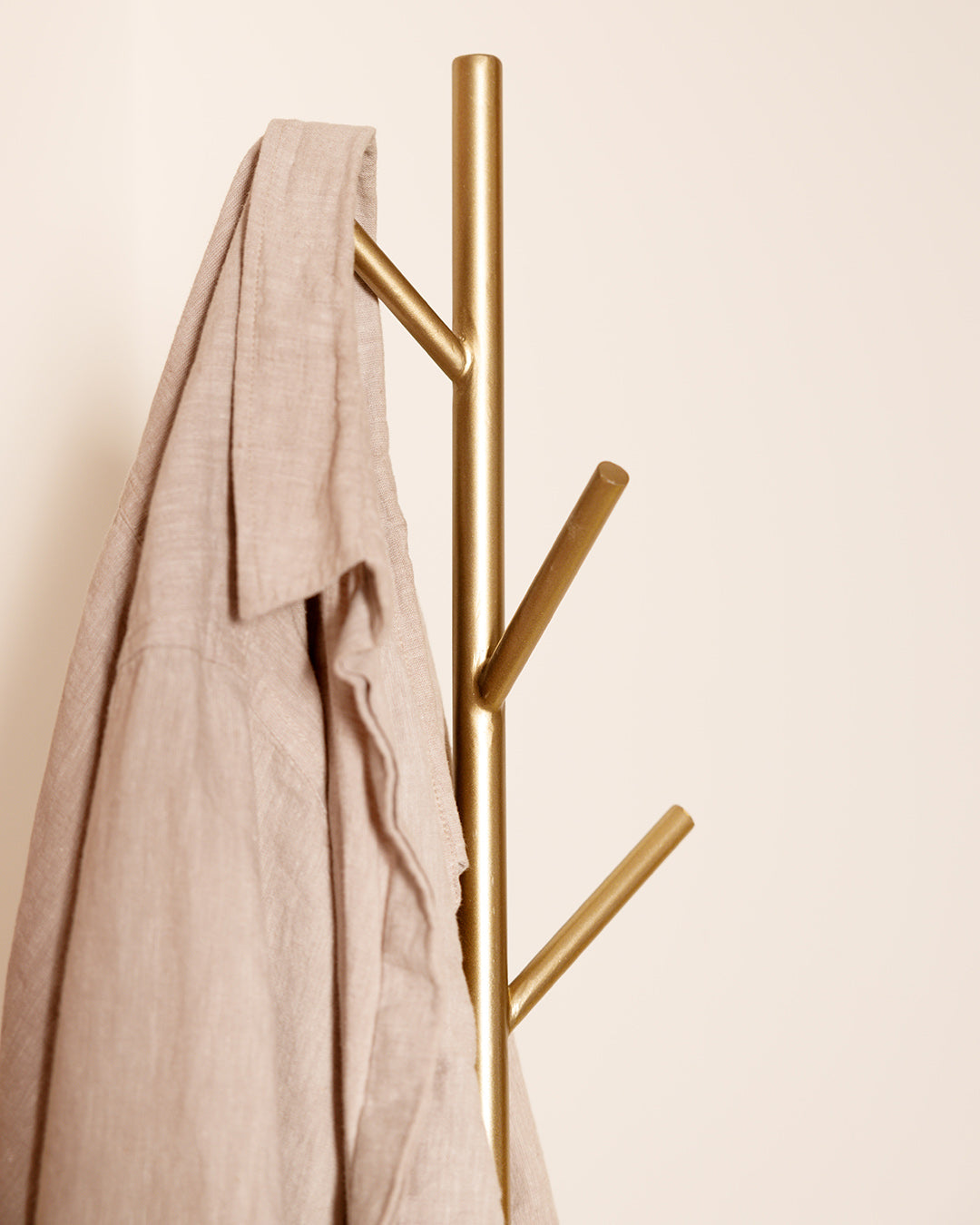 Coat Hanger - Wasilaah