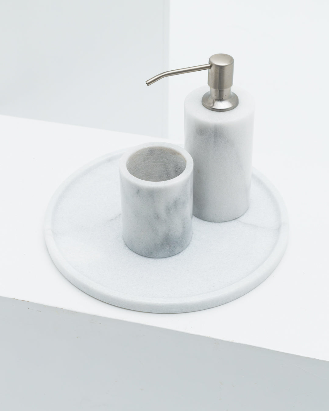 White Marble Round Tray - Wasilaah