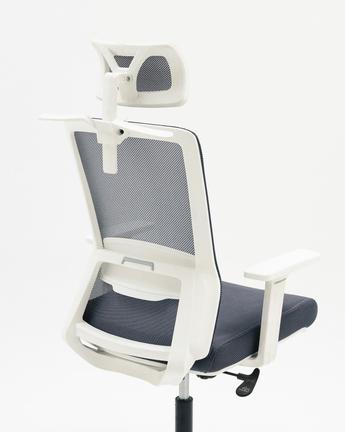 White Etana Mesh Chair -  Wasilaah
