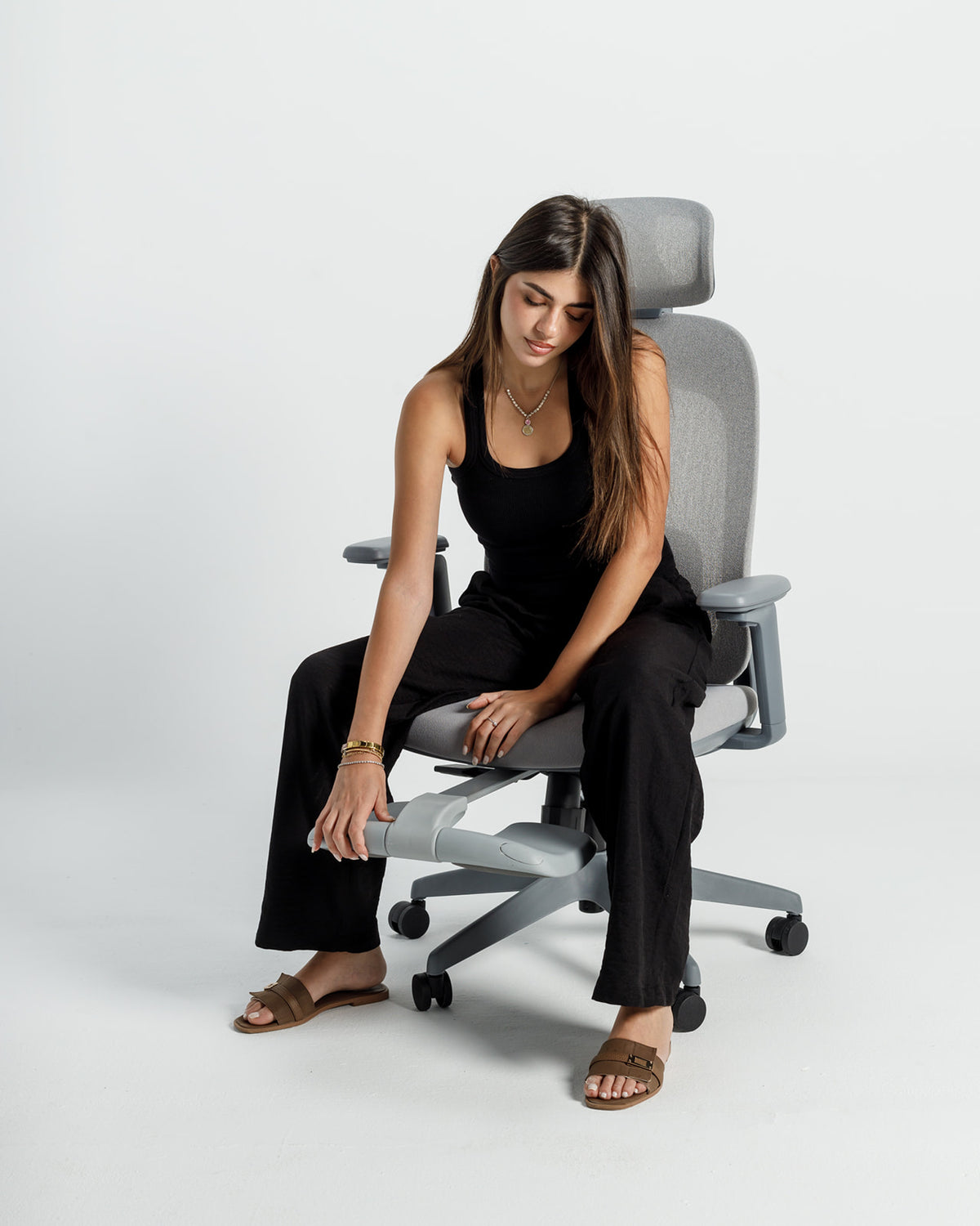Grey Aura Ergonomic Chair -  Wasilaah