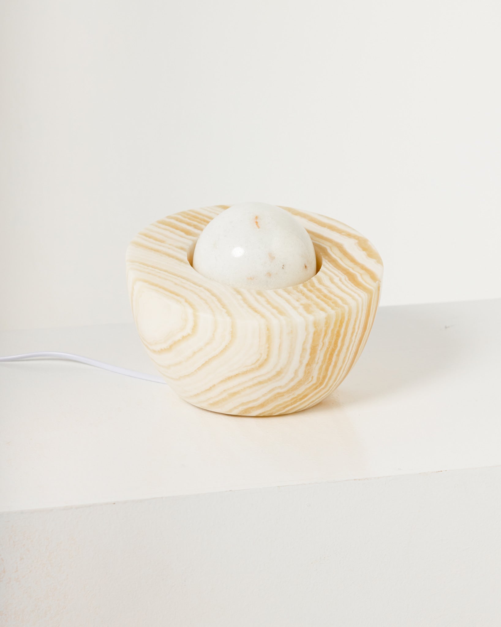 MOONLIGHT SMART TABLE LAMP - Wasilaah