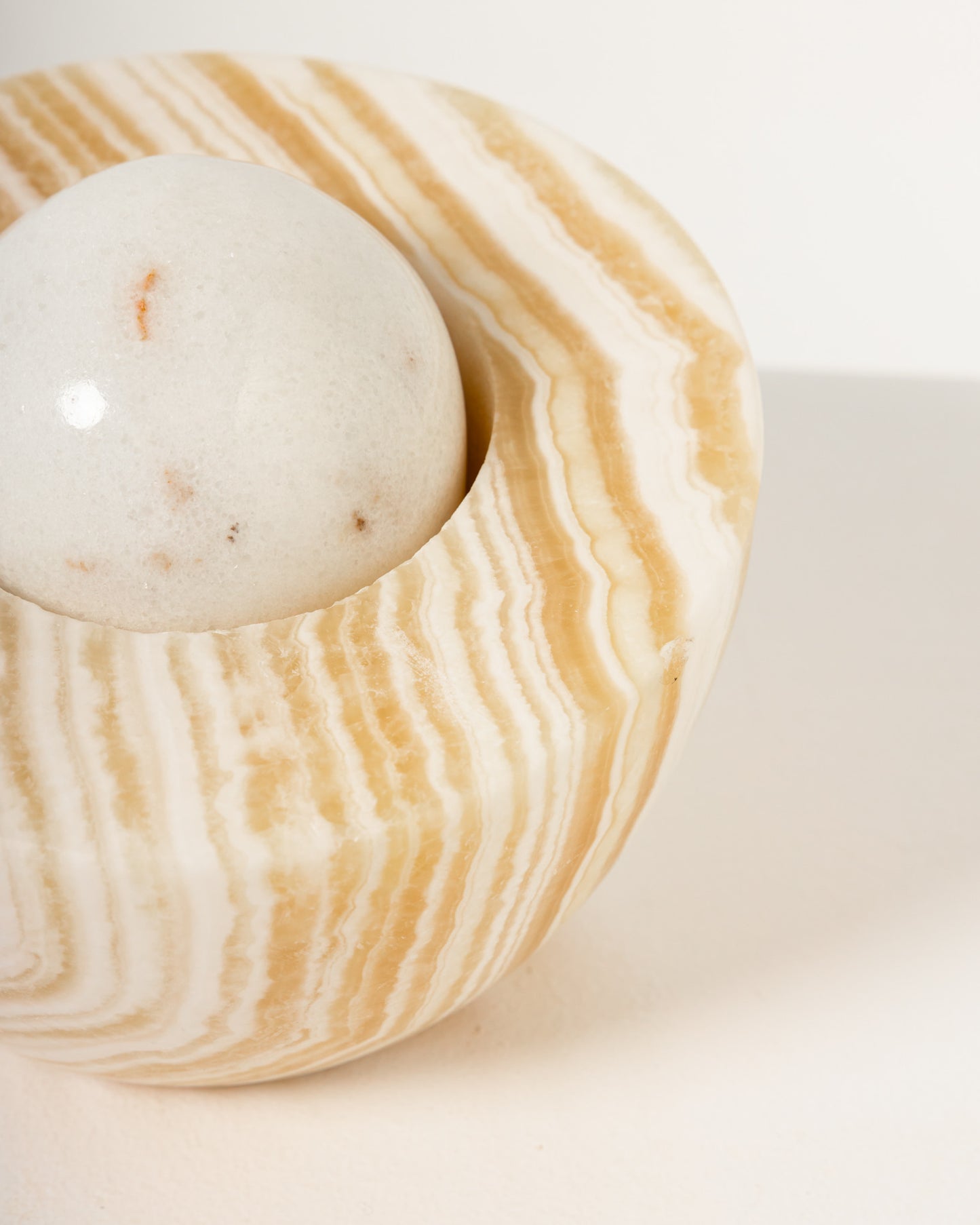 MOONLIGHT SMART TABLE LAMP - Wasilaah