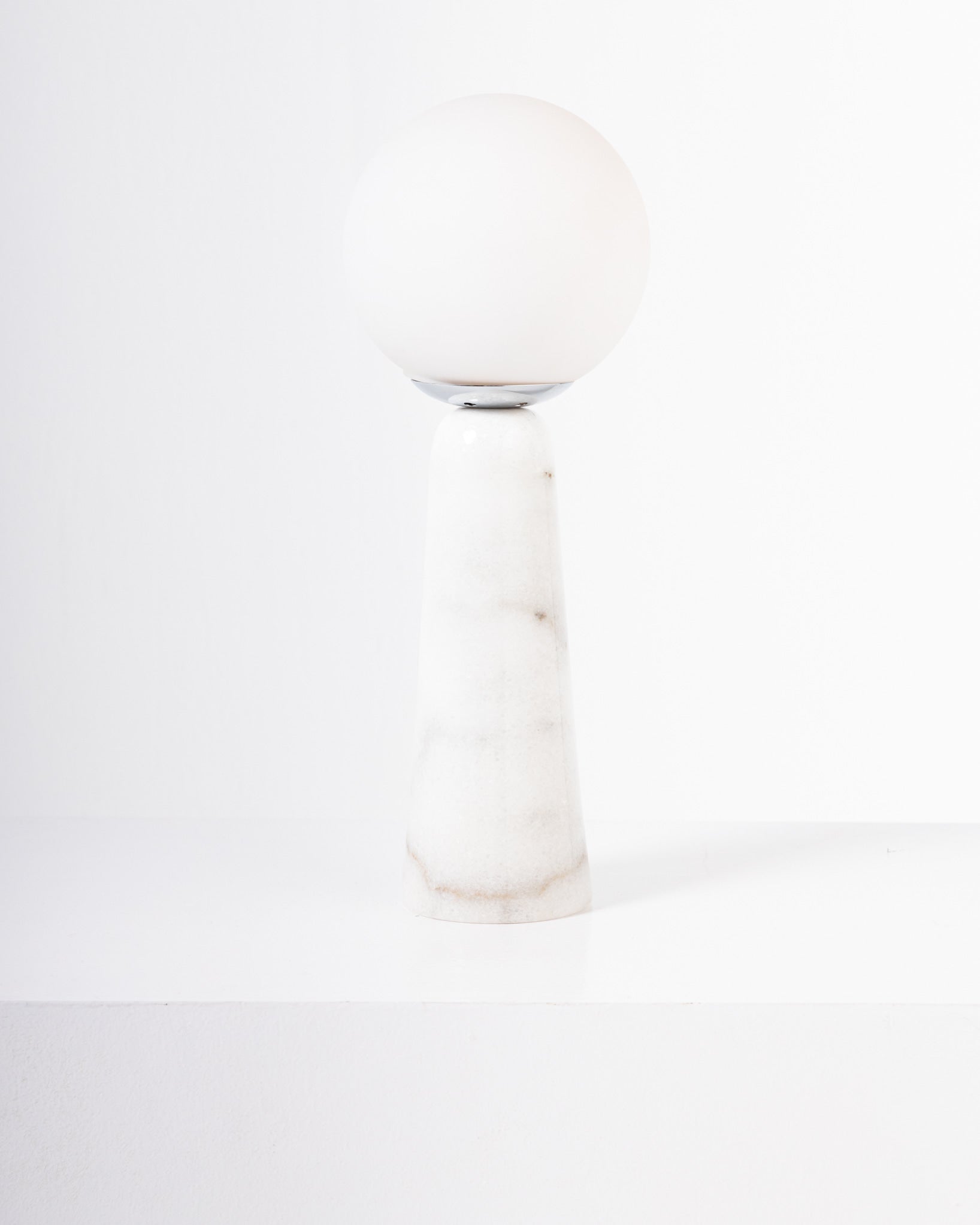 IVORY SMART TABLE LAMP - Wasilaah