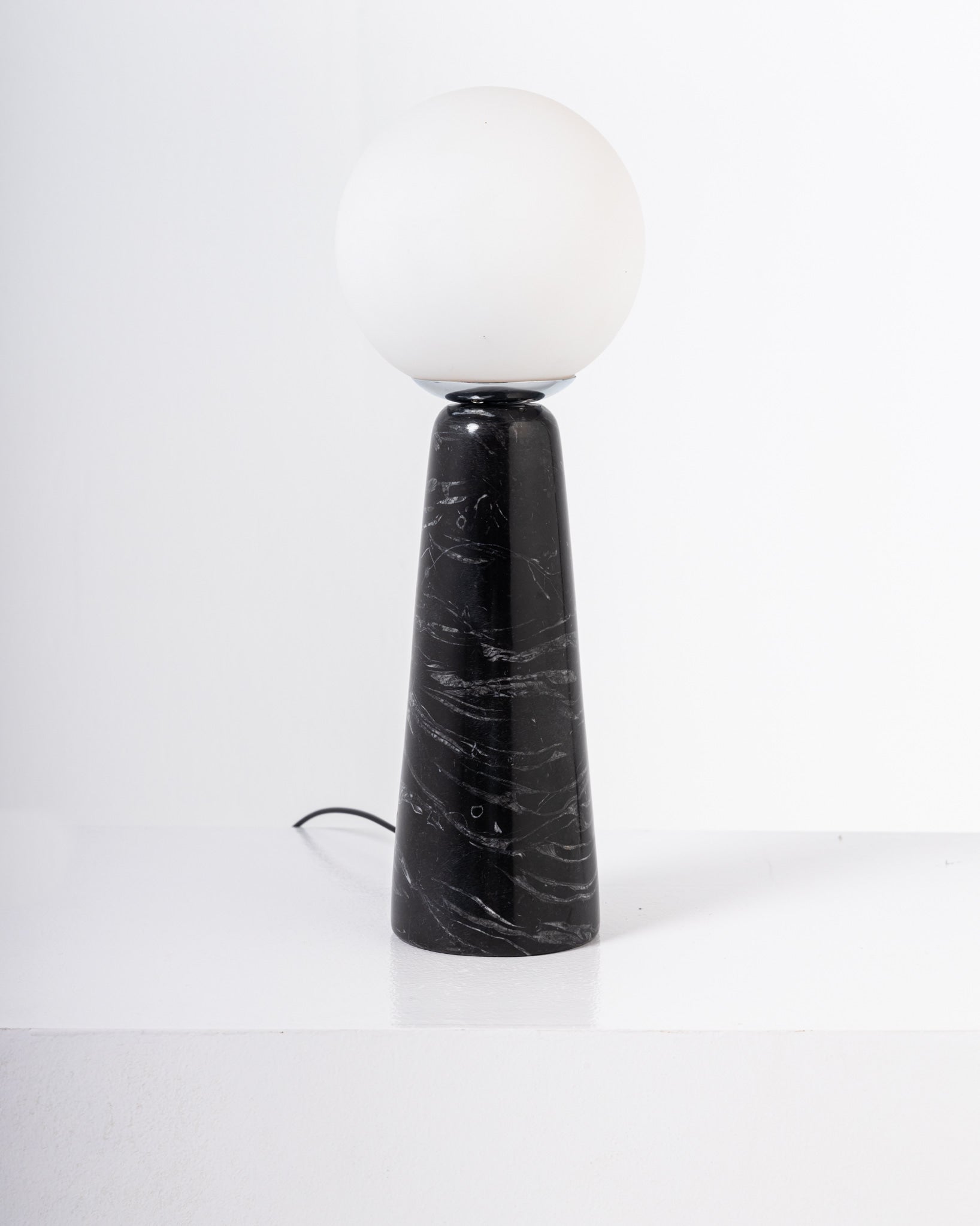 VESPRE SMART TABLE LAMP - Wasilaah