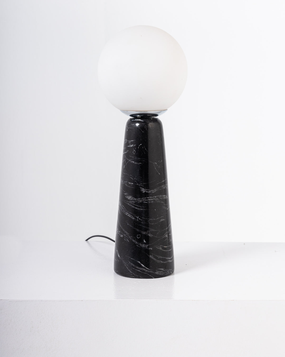 VESPRE SMART TABLE LAMP - Wasilaah