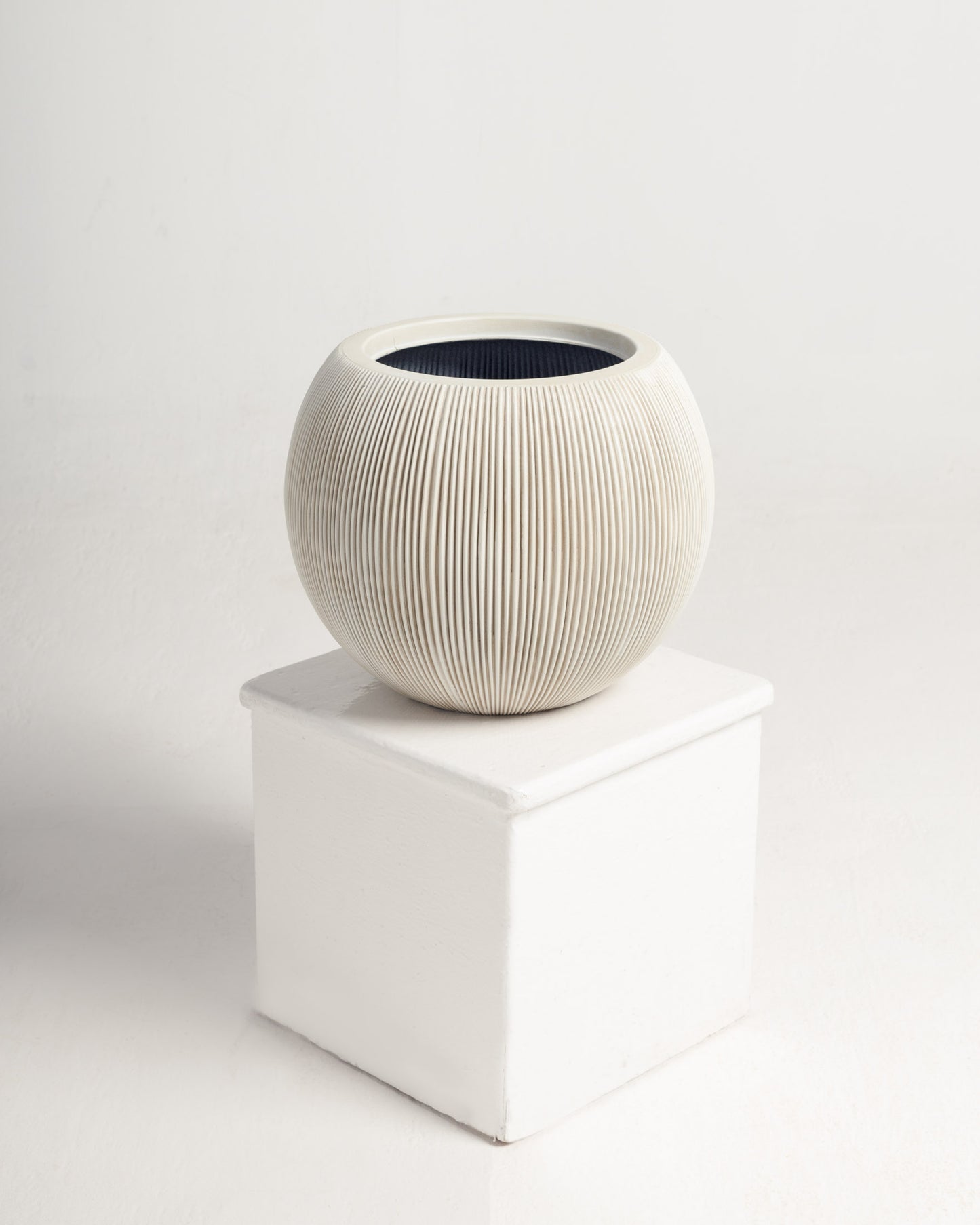 Fiber clay Pot - Wasilaah