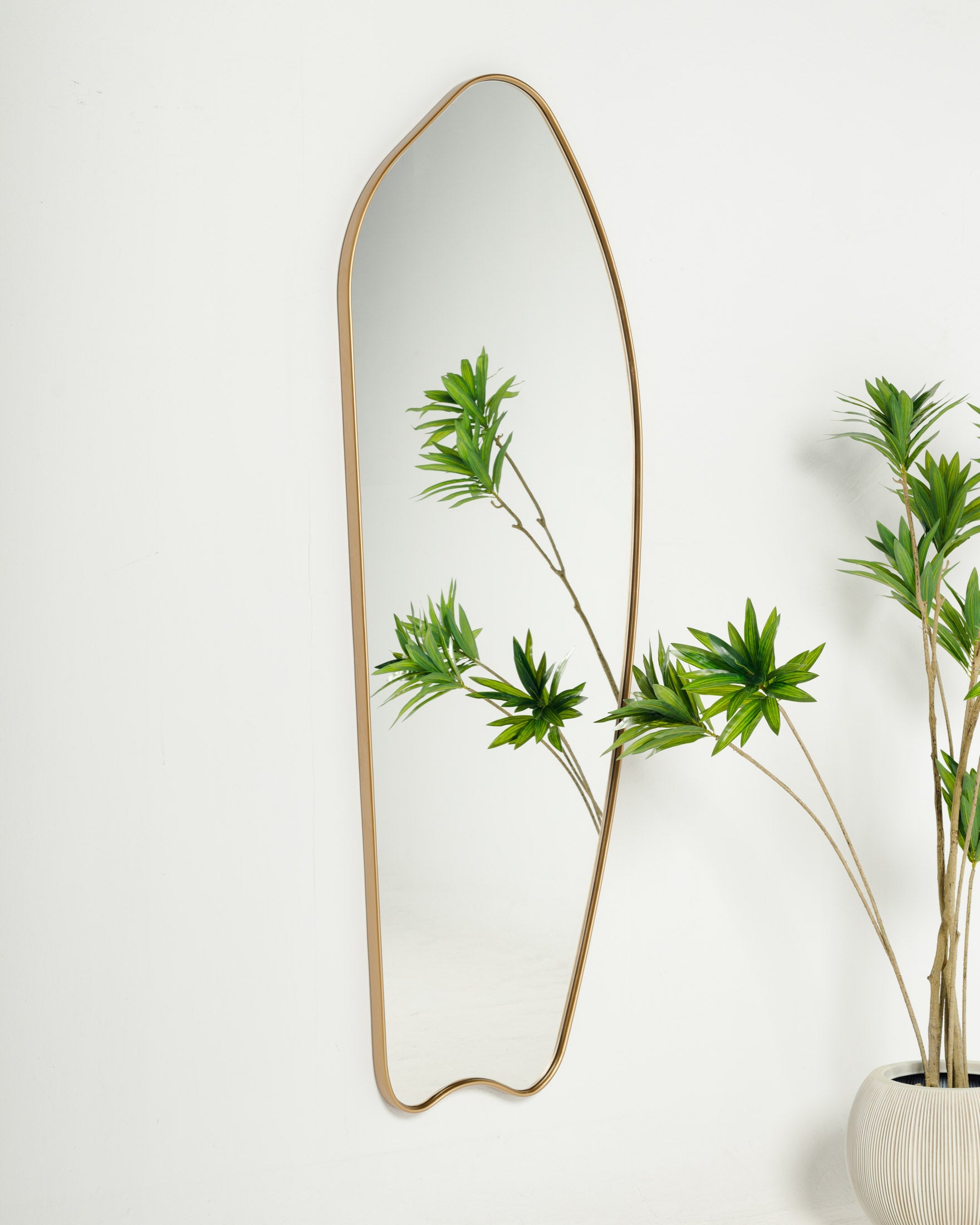 Rosé Mirror - Wasilaah