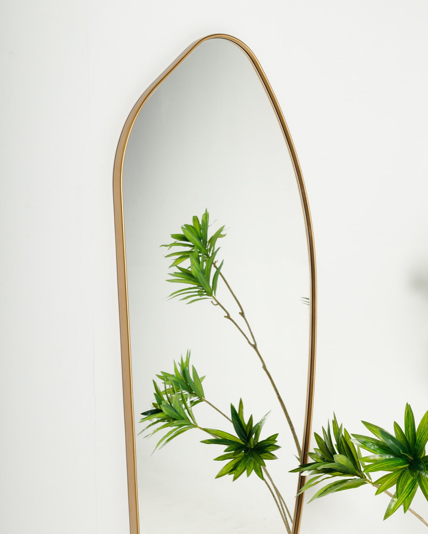 Rosé Mirror - Wasilaah