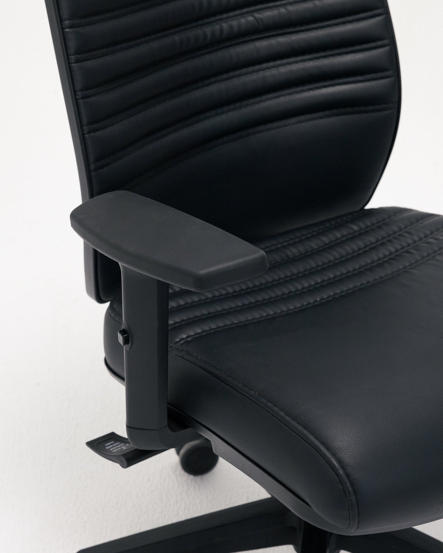 Black Hero Chair -  Wasilaah