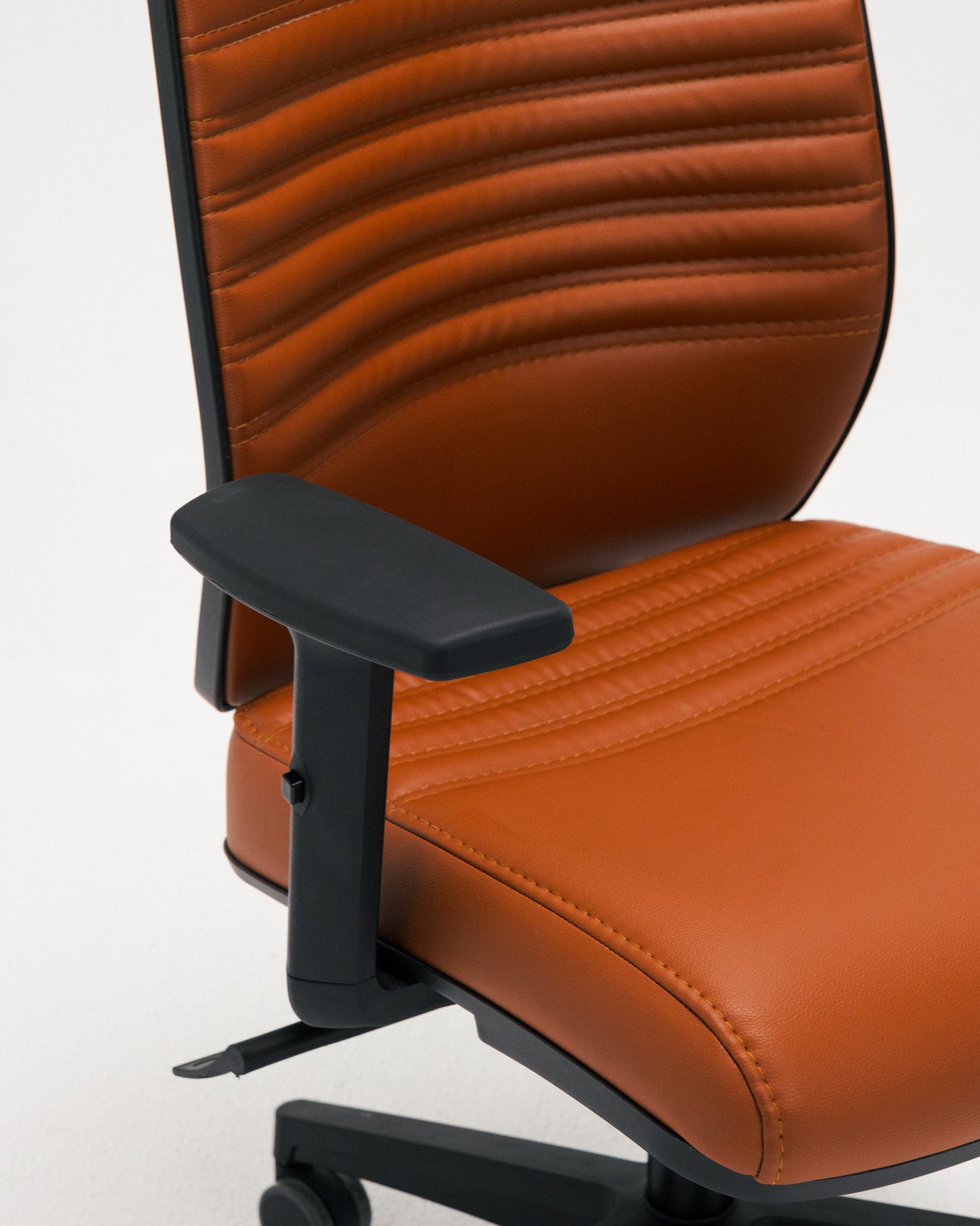 Camel Hero Chair -  Wasilaah