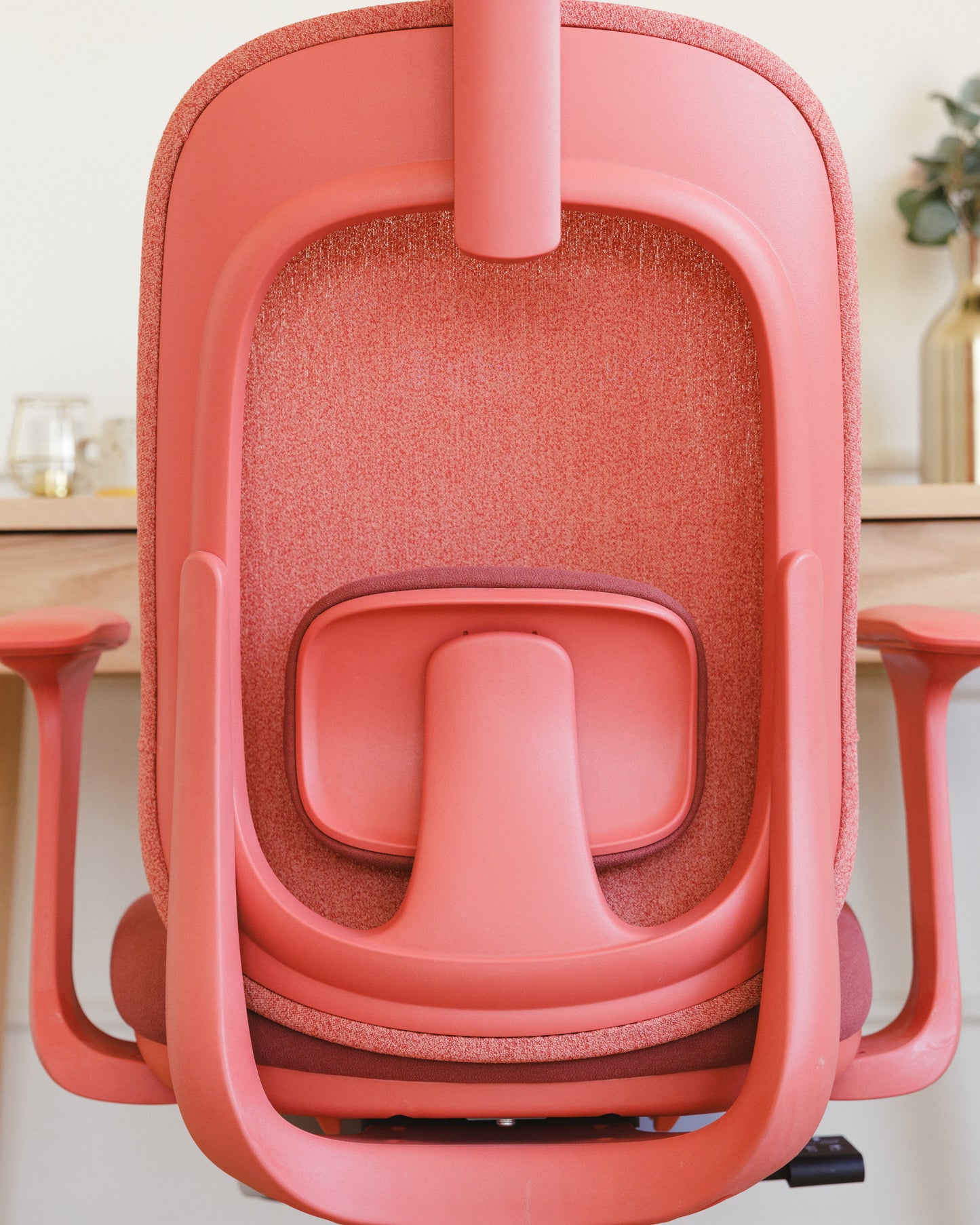 كرسي الأورا - احمر