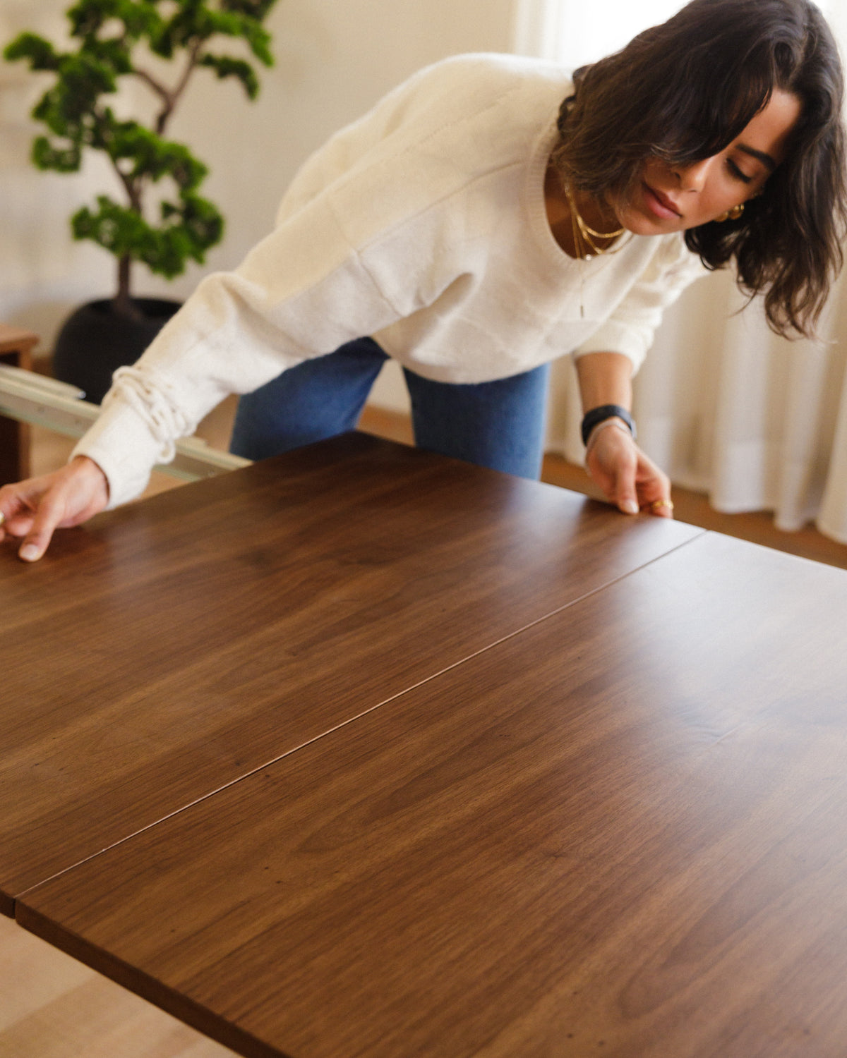 Walnut Transformer Table -  Wasilaah