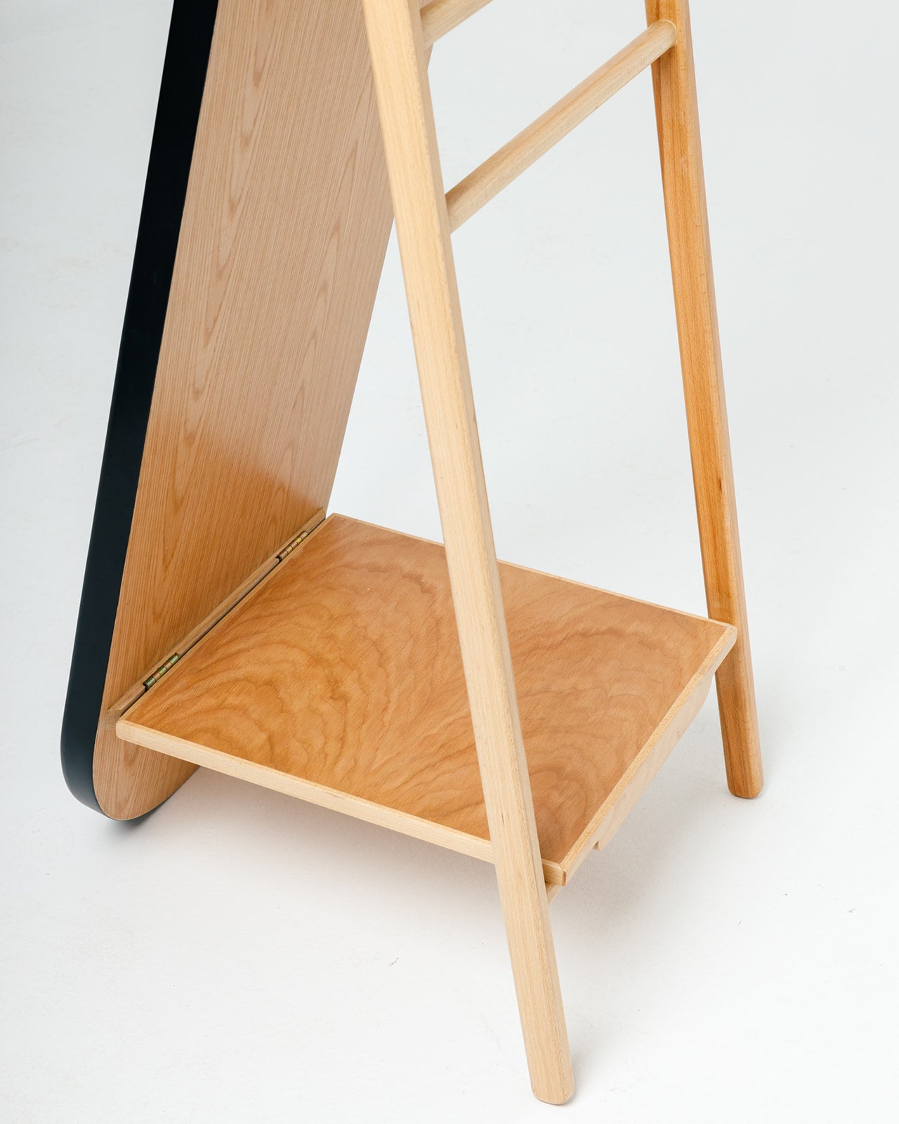 Archy Mirror - Wasilaah