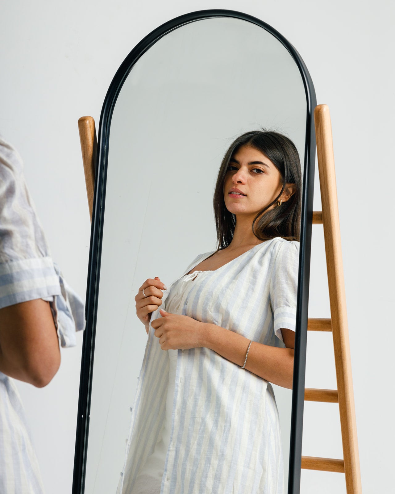 Archy Mirror - Wasilaah