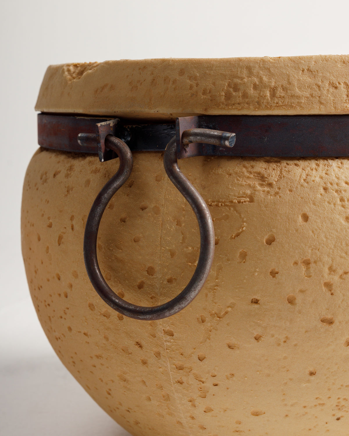 FERRUSTICANO POT -  Wasilaah