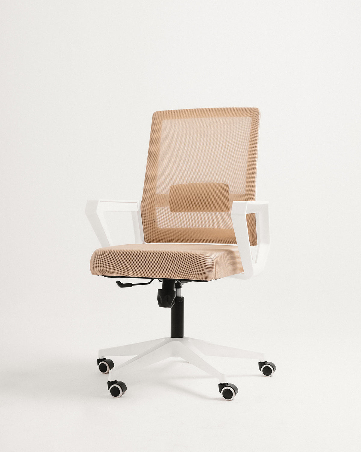 White Mesh Chair -  Wasilaah