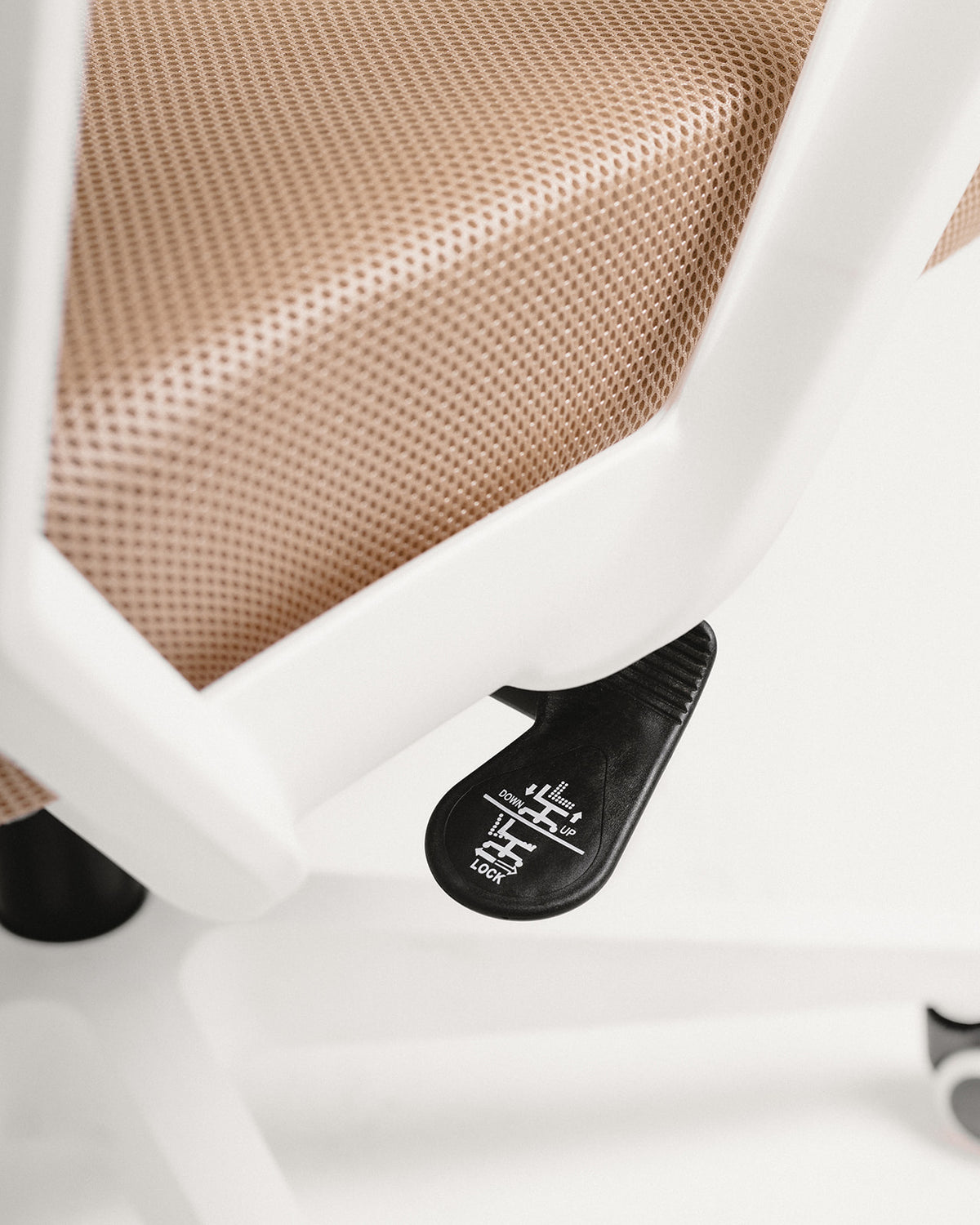 White Mesh Chair -  Wasilaah