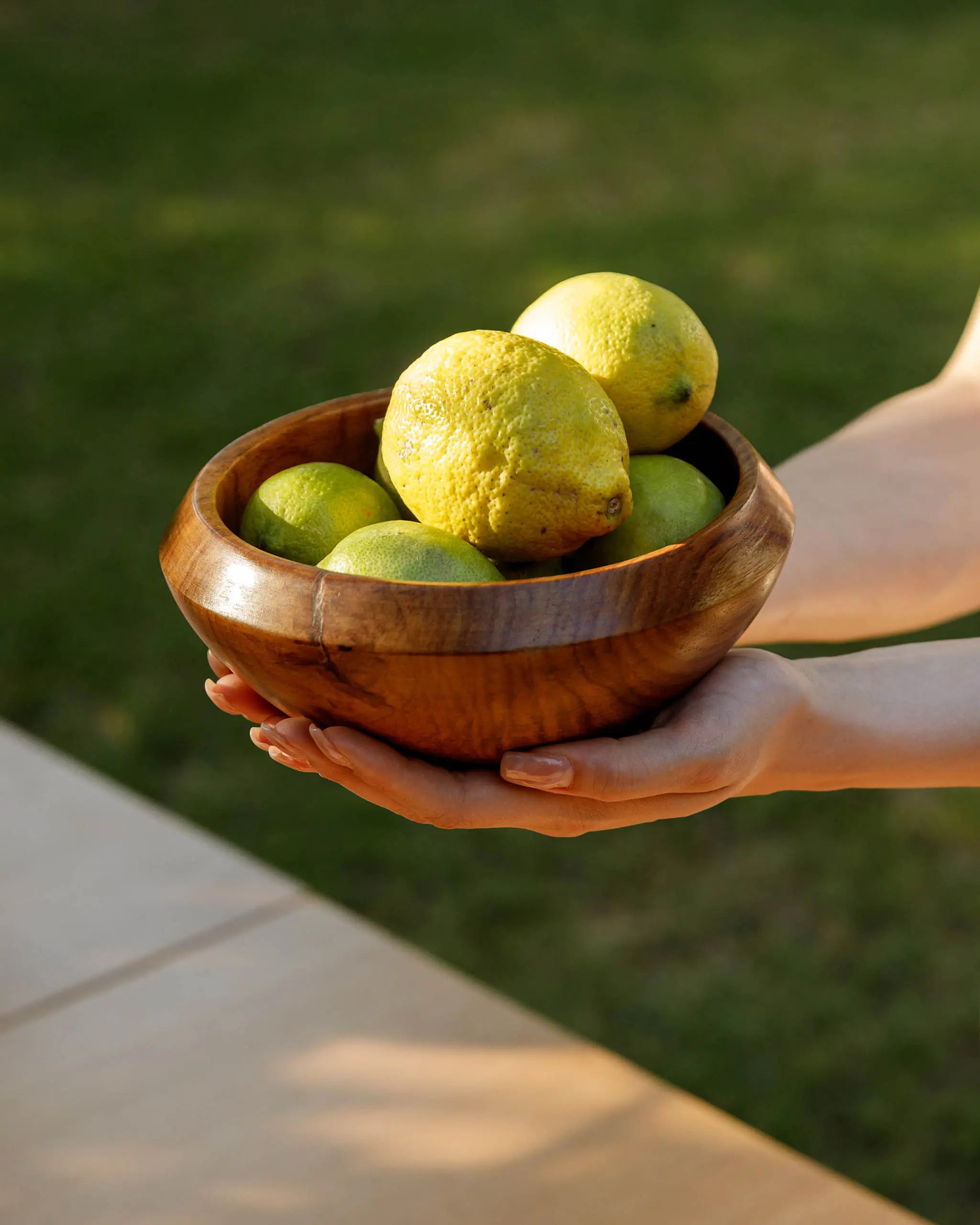 Medium Wooden serving bowl -  Wasilaah