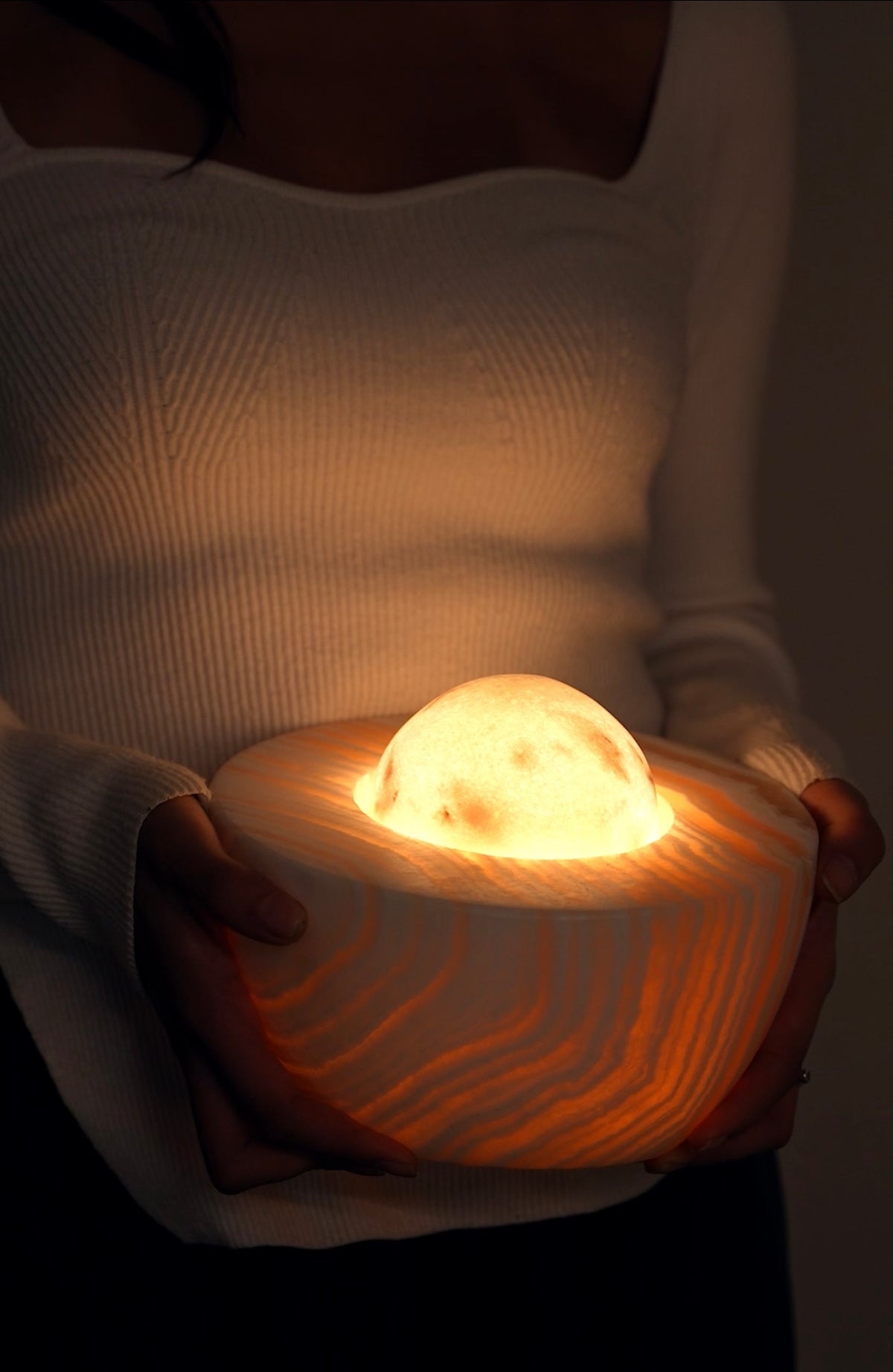 MOONLIGHT SMART TABLE LAMP - Wasilaah