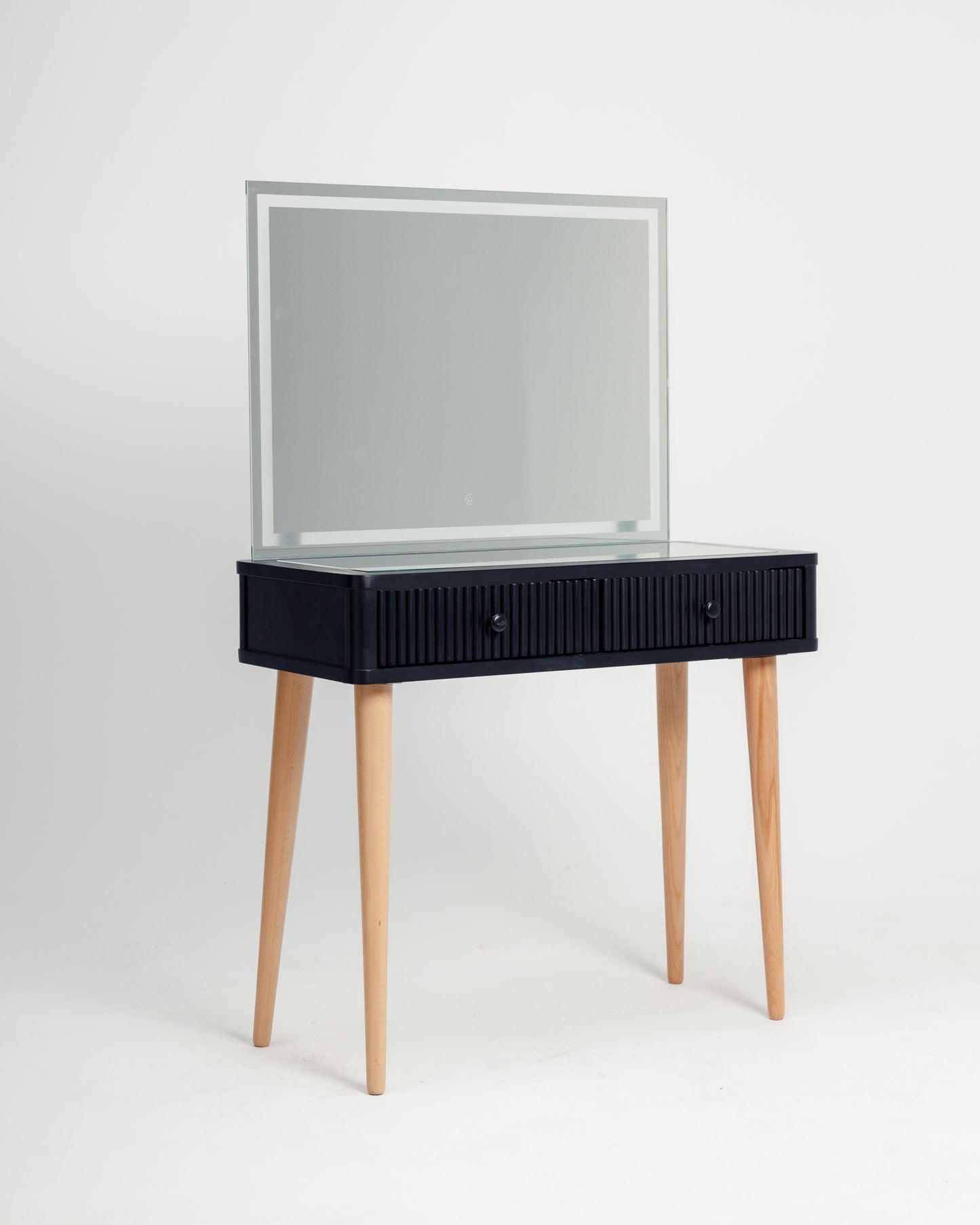 تسريحة سوداء