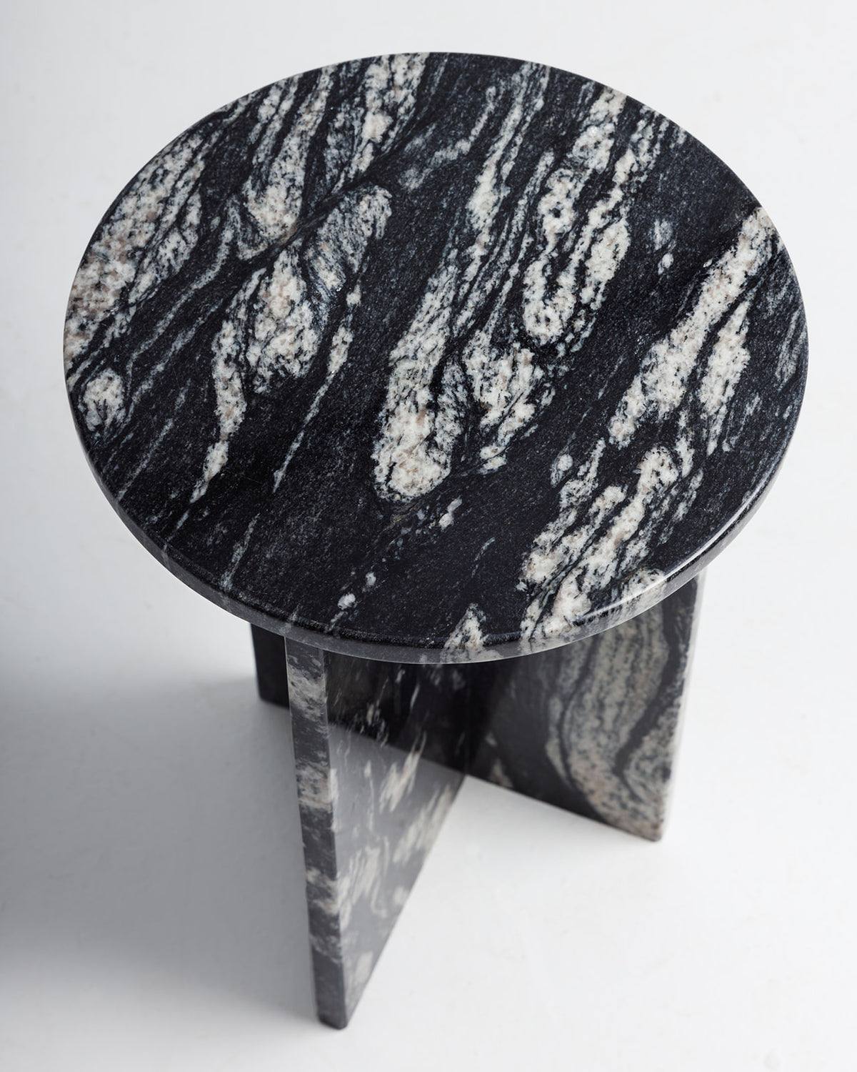 Granita side table - Wasilaah