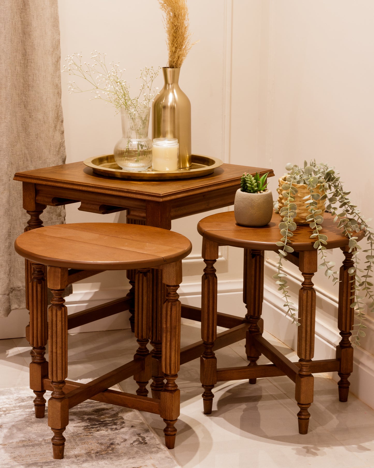 3 IN 1 Tables -  Wasilaah