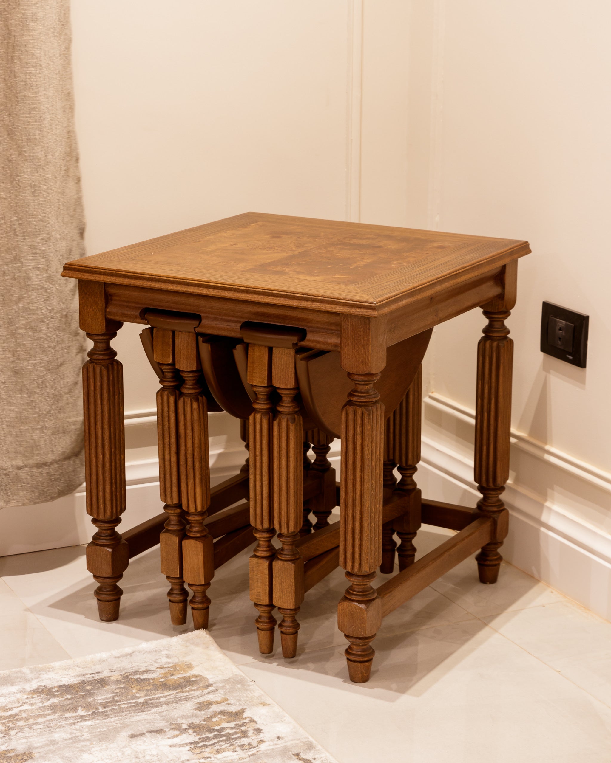 3 IN 1 Tables -  Wasilaah