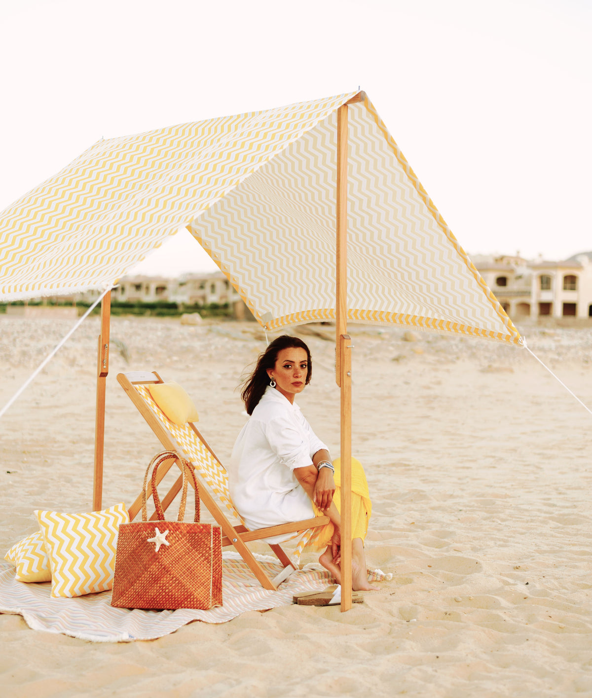 Vintage Yellow Beach Tent - Wasilaah