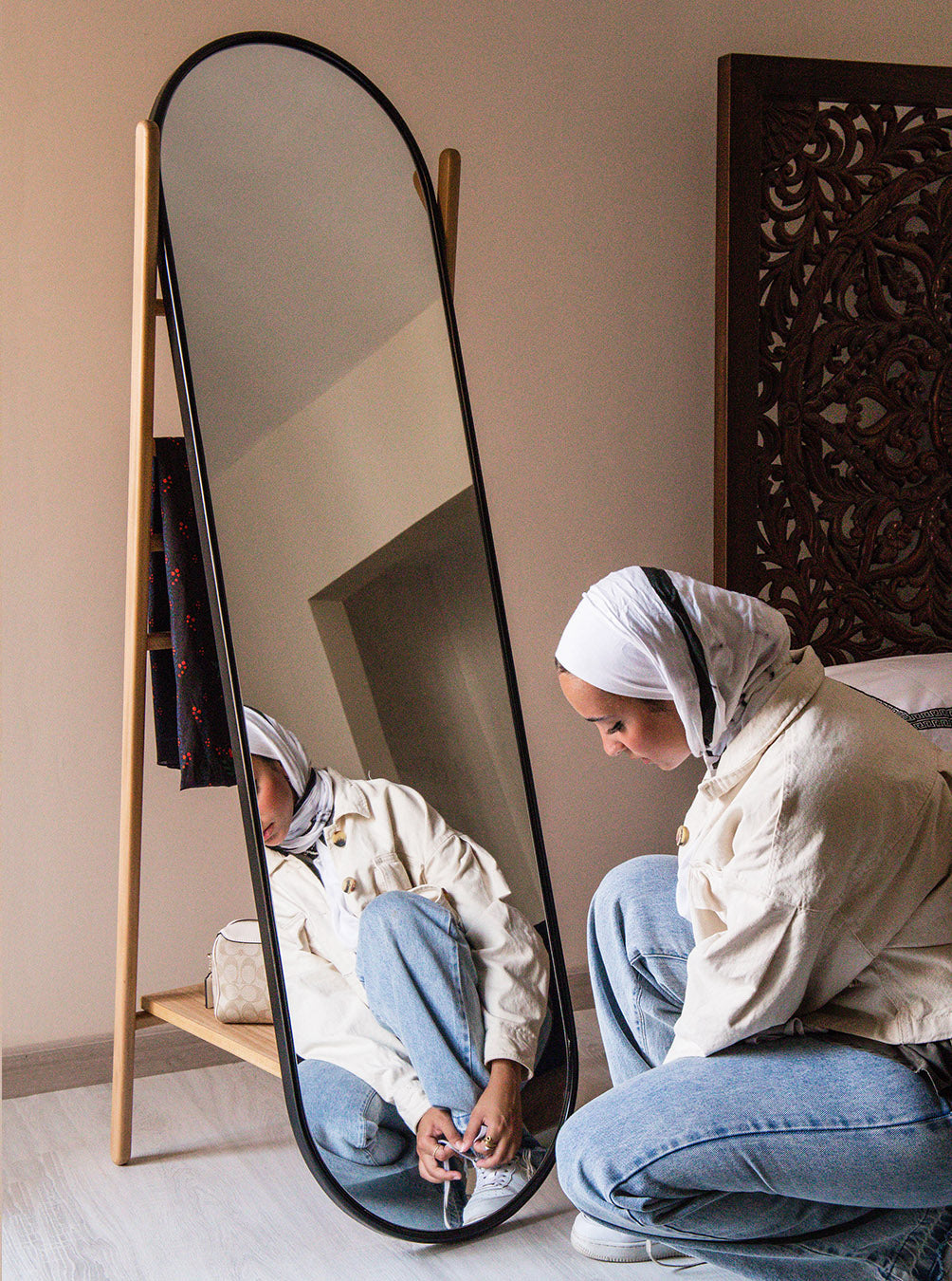 Archy Mirror - Wasilaah