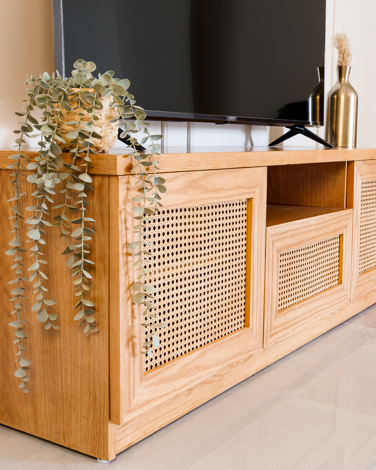 Rattan TV Unit - Wasilaah