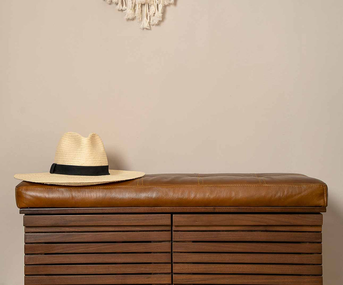 WALNUT SHOE STORAGE - Wasilaah