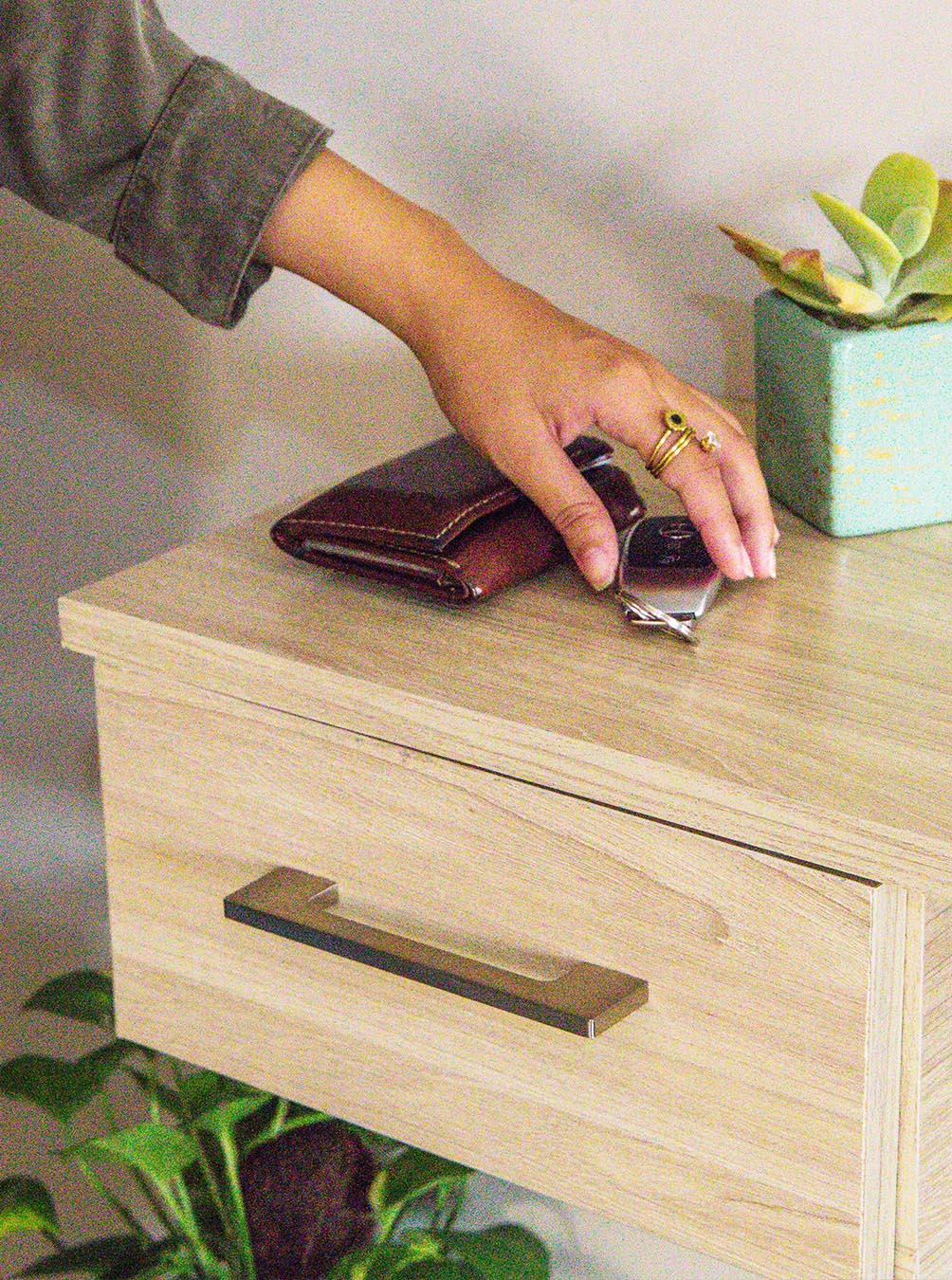 One More Look Mirror - Wasilaah